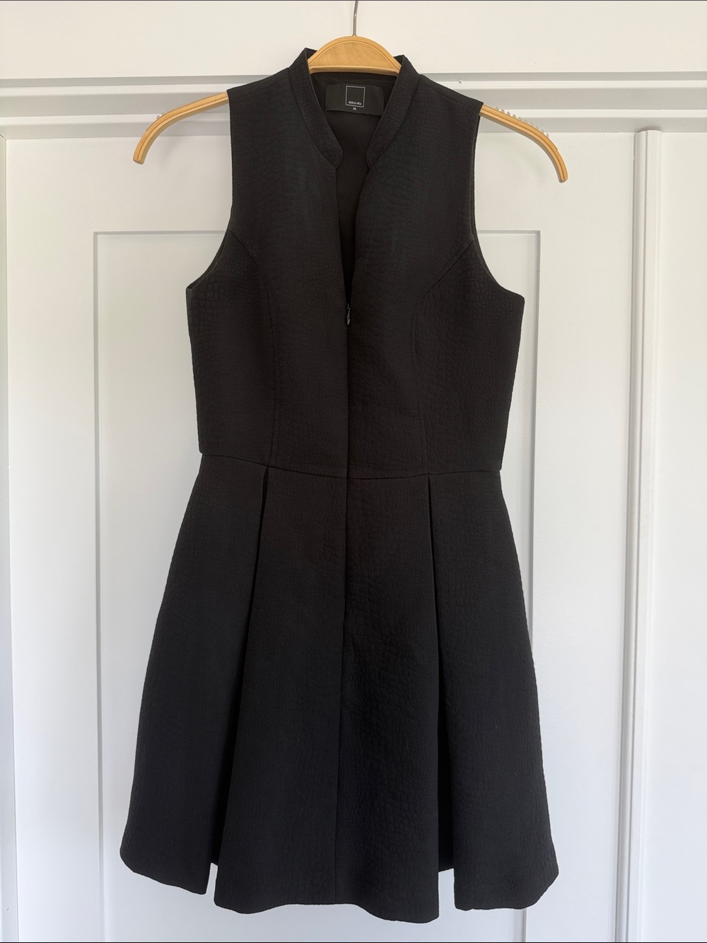 Dolce Vita Black Sleeveless Flared Mini Dress